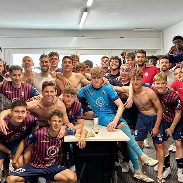Calcio serie D: dopo la sconfitta per 2-0 a Ravenna nell’ultima partita di campionato, i rossoblù hanno concluso al dodicesimo posto. Il club: "L’Imolese può sorridere con i giovani»
