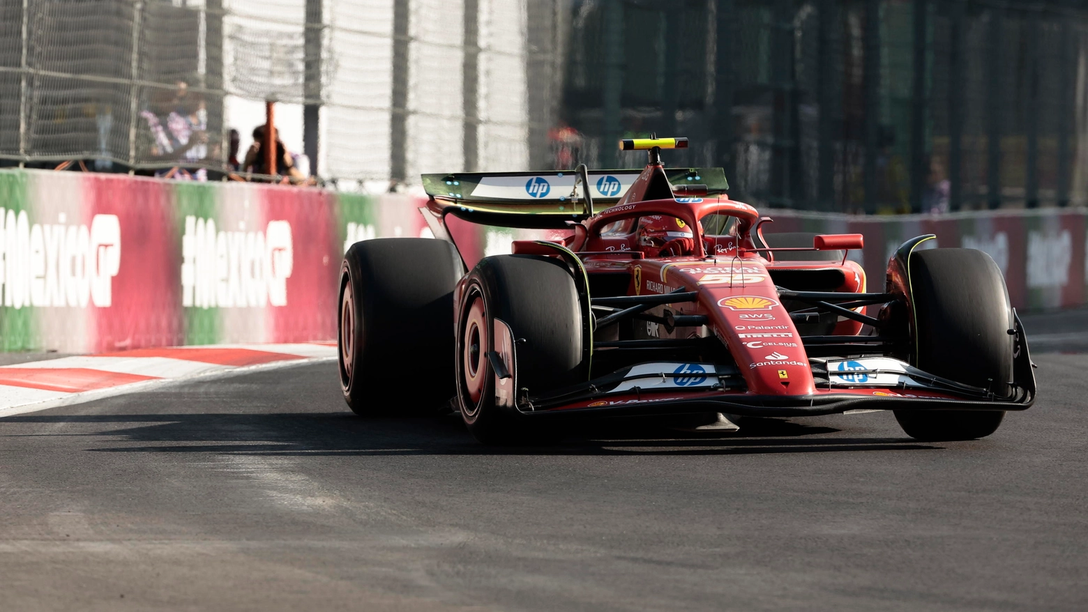 Carlos Sainz, pilota della Ferrari