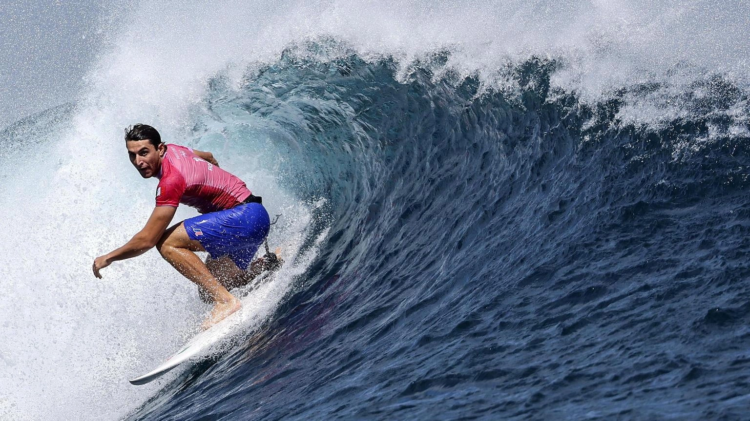 Parigi: Surf; Fioravanti prende l'onda sbagliata, ciao Tahiti