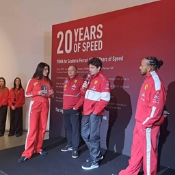 Ferrari e Puma celebrano 20 anni di velocità con Vasseur, Hamilton e Leclerc