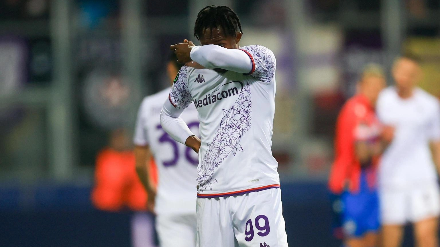 Calcio: amichevoli: Fiorentina sconfitta 2-1 contro il Preston