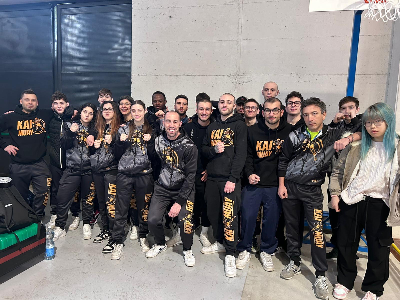 Kickboxing, medaglie e titoli regionali per il Team Kai Muay