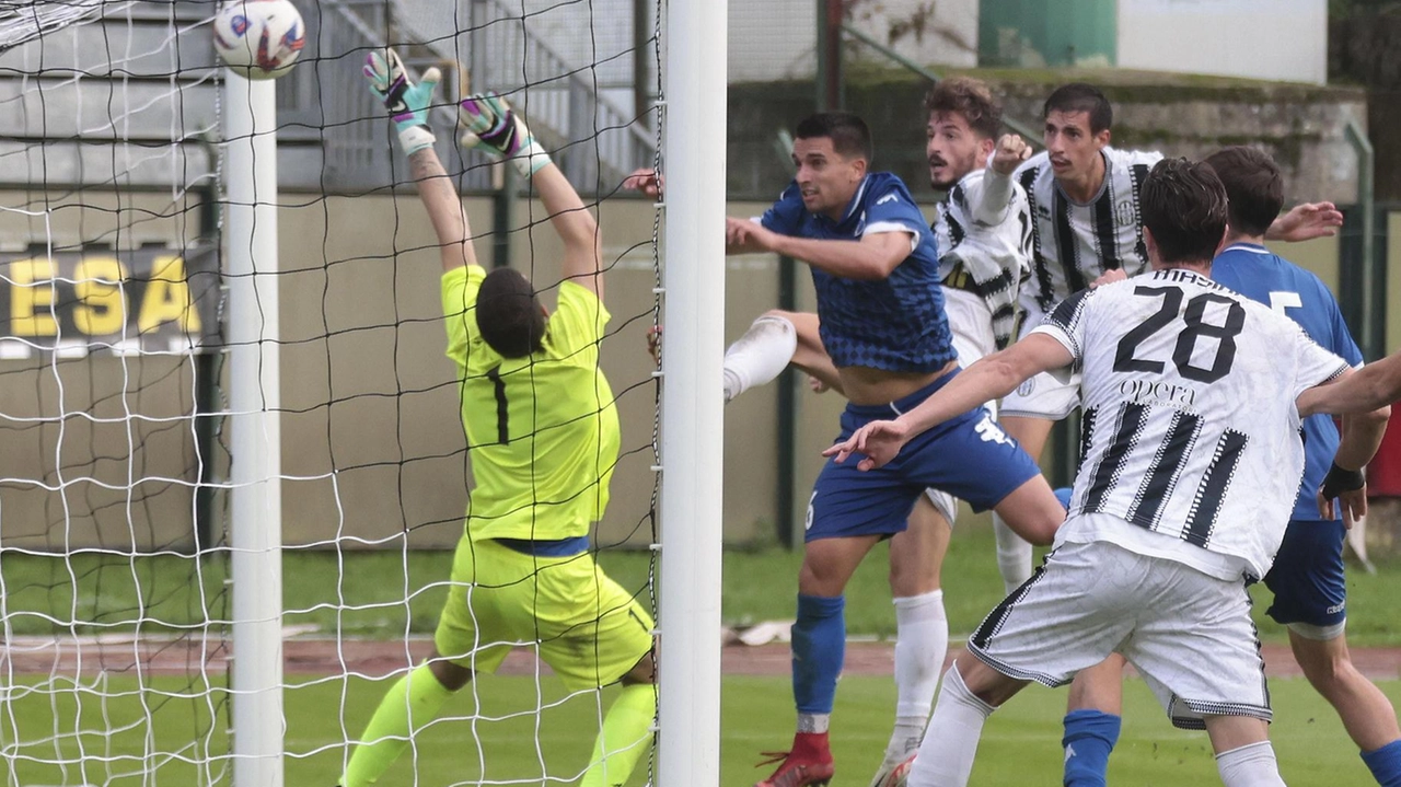 Il gol di Semprini al terzo minuto di recupero che ha gelato la Sangiovannese