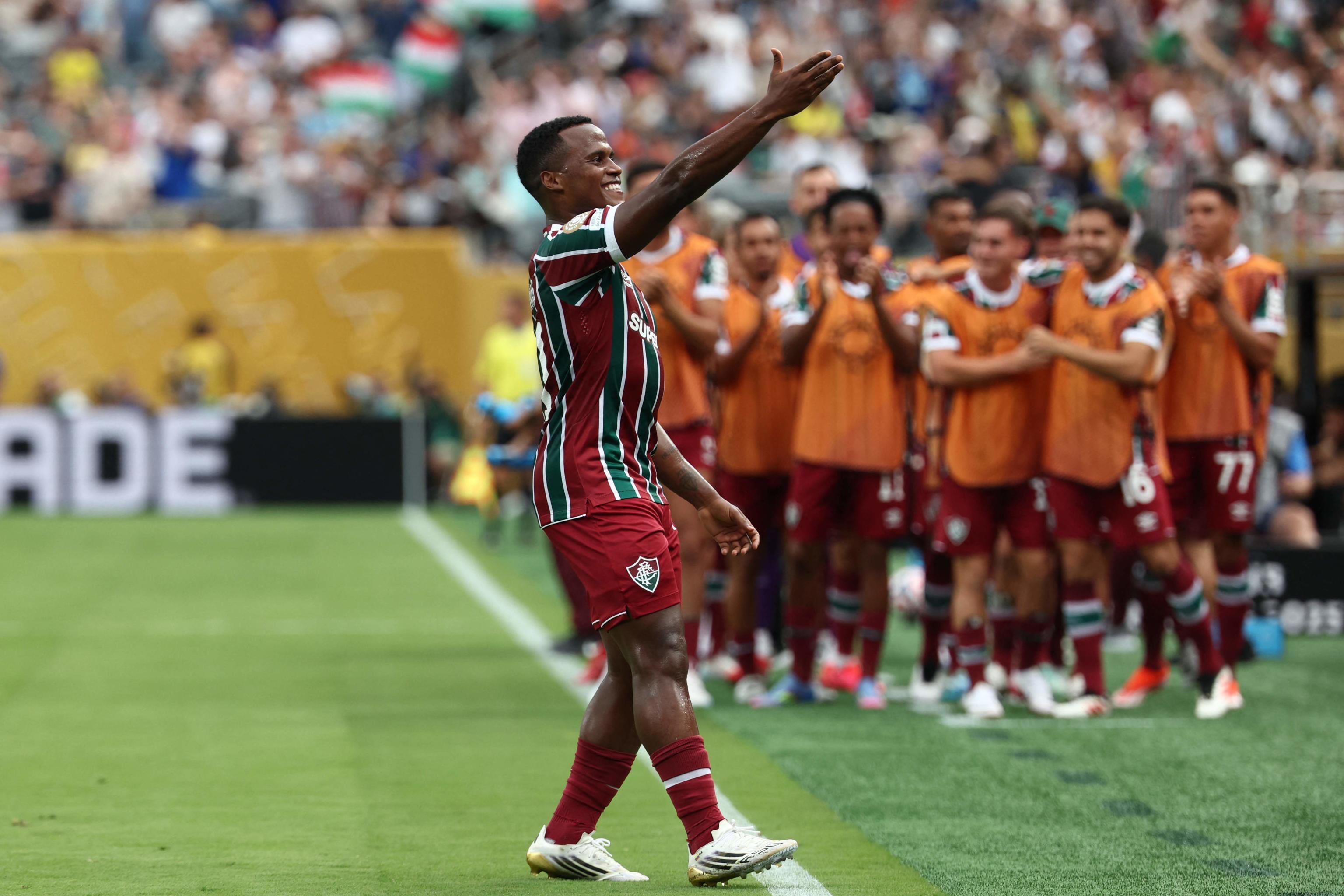 https://sport.quotidiano.net/image-service/view/acePublic/alias/contentid/YjRhYmI1OWQtZTFhNy00/0/fbl-wc-club-2025-match27-fluminense-ulsan.jpeg