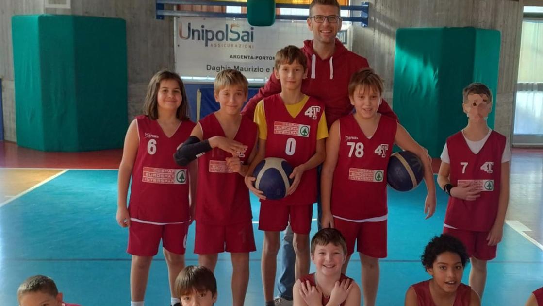 Basket giovanile. Settimana amara per le selezioni Despar 4T: ko in volata under 19 e under 13