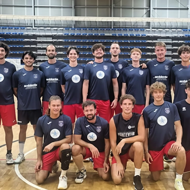 Volley La società ha presentato le squadre a Villa Cuturi. Massa Carrara si scopre. Un programma abizioso