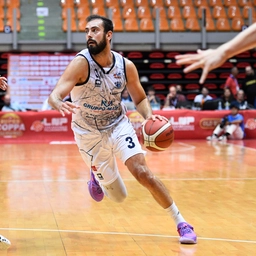 Fortitudo Bologna, chi è Luca Vencato: il nuovo playmaker di scorta