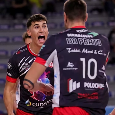 Volley serie B. Arno, derby no. Codyeco sale in vetta. Gruppo Lupi, debutto amaro di Buti