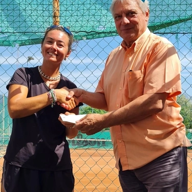 Tennis & padel La beneficenza scende in campo. ‘Uno smash per Andria’. Lo Junior Panathlon è vicino a chi soffre