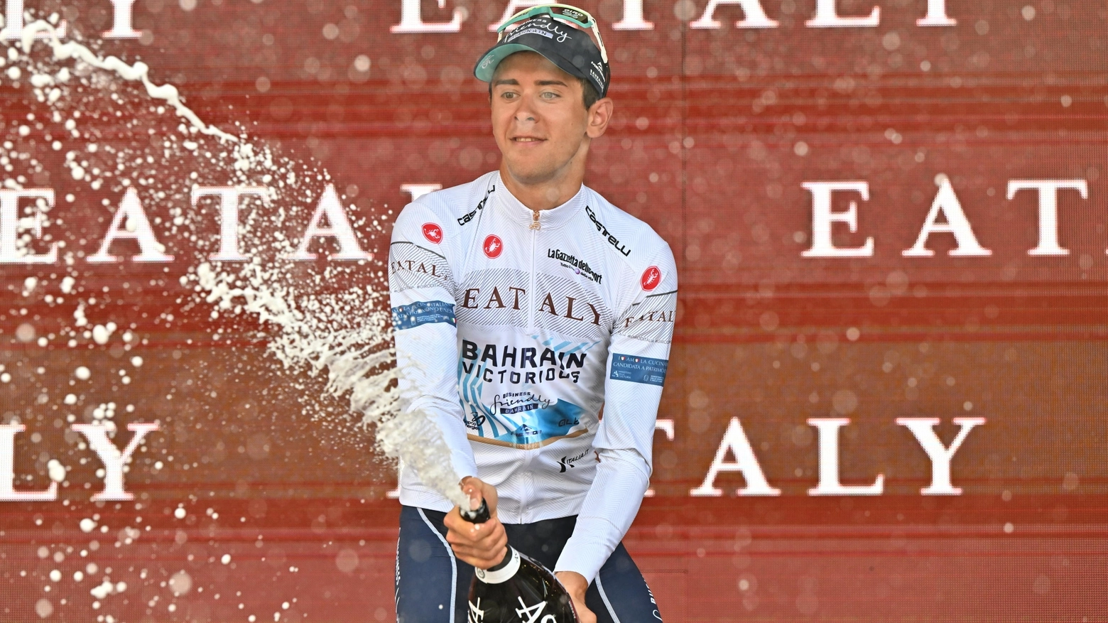 Antonio Tiberi ha vinto la maglia bianca al Giro d'Italia 2024 (Ansa)