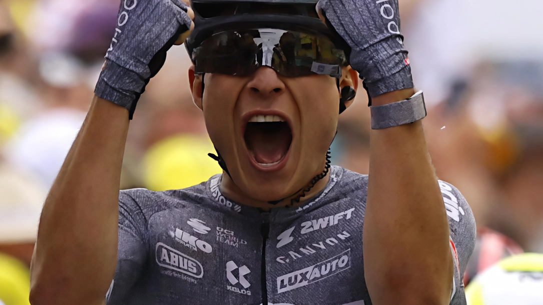 Settima vittoria al Tour per il velocista belga. Girmay da applausi,. è l’ultimo ad arrendersi.
