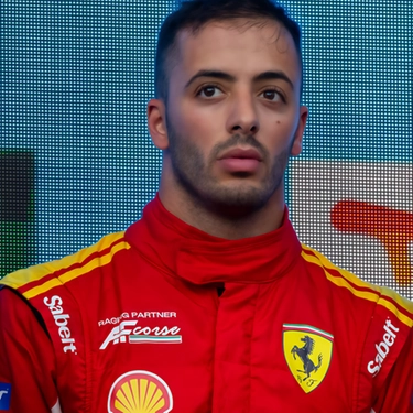 Rossa come Fuoco, il debutto di Antonio. Il re di Le Mans al volante nelle libere