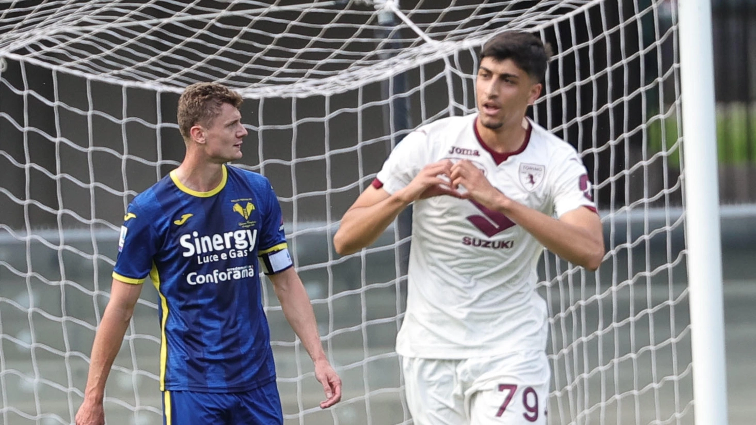 Zanos Savva in gol contro il Verona