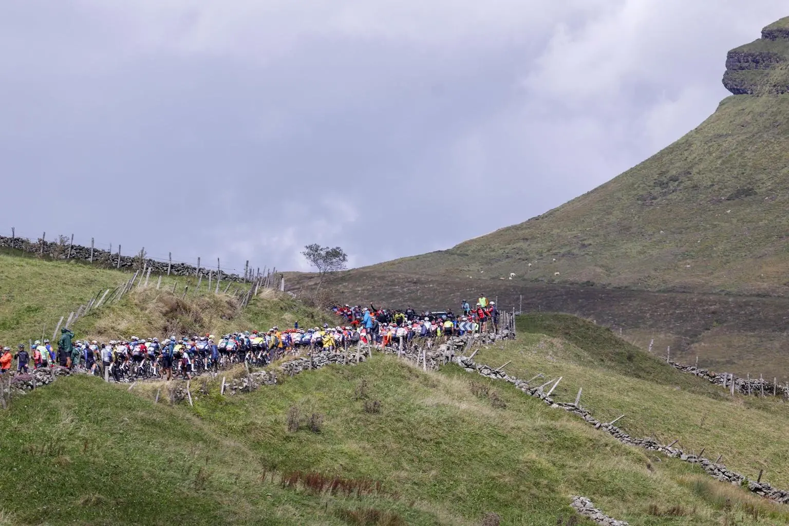 Giro Di Spagna 2025: Partenza Da Torino E Sfide Epiche In Alta Montagna ...