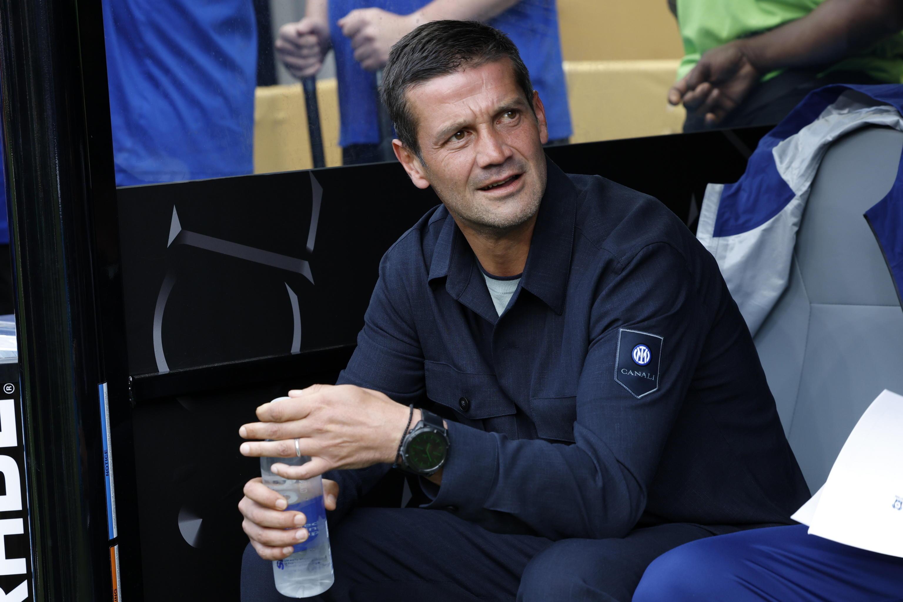 https://sport.quotidiano.net/image-service/view/acePublic/alias/contentid/YzFiMmVmNzgtOTQxNS00/0/chivu-ansa.jpeg