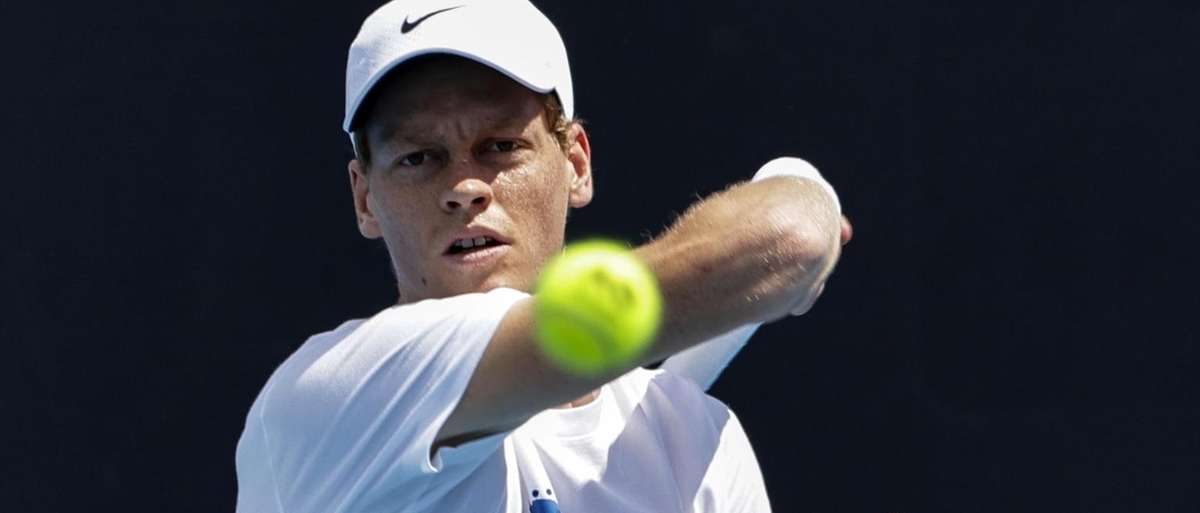 Jannik Sinner pronto per gli Australian Open 2024: 