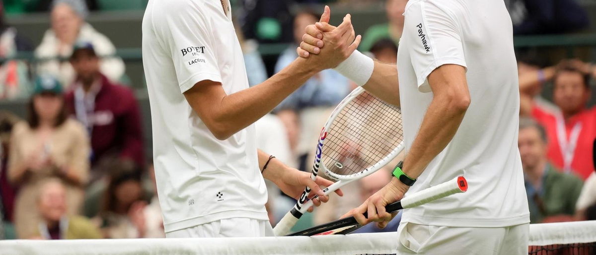 Wimbledon: Dimitrov si ritira, passa Medvedev e ora trova Sinner