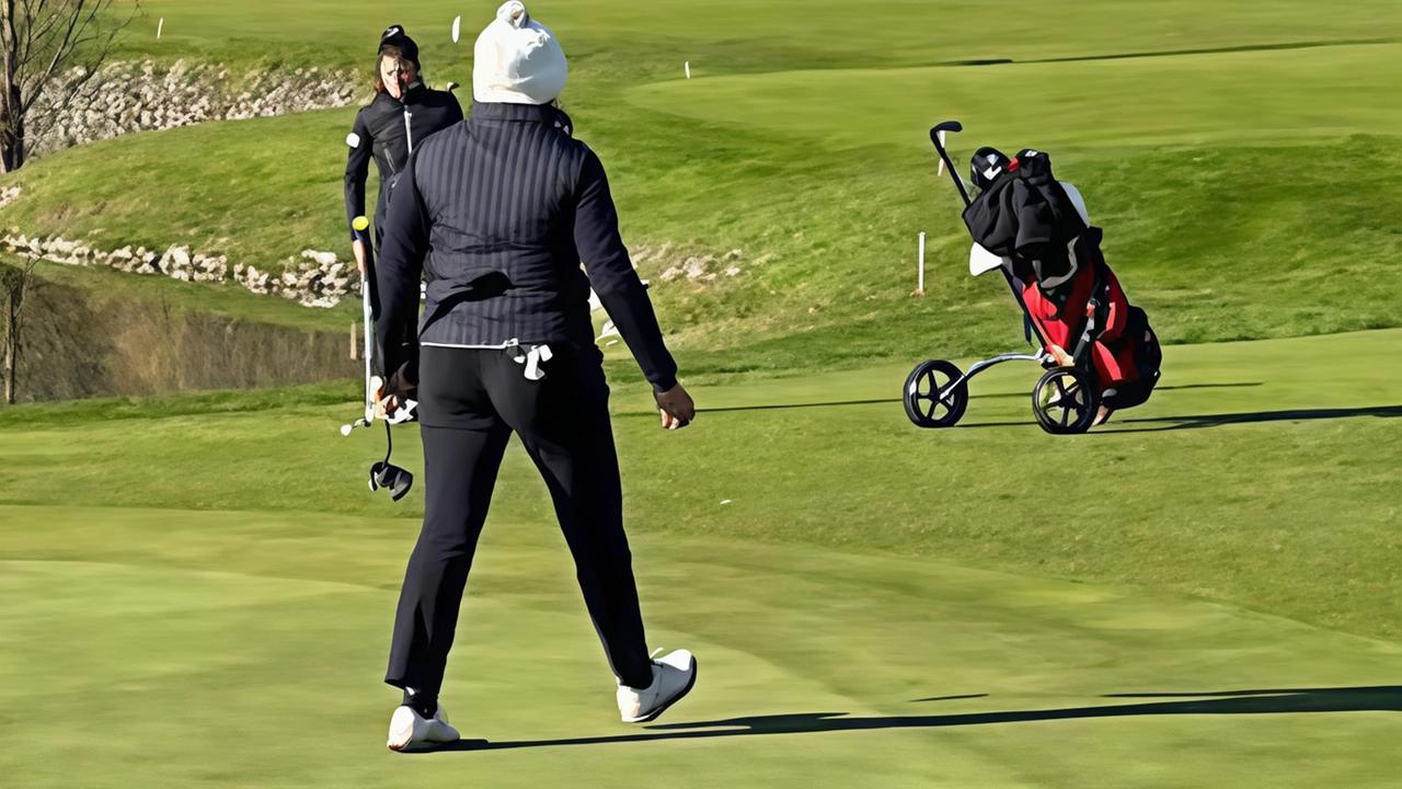 Oltre 130 giocatori hanno raggiunto il Golf Villa Paradiso nel fine settimana che ha preceduto il Natale prendendo parte ai...