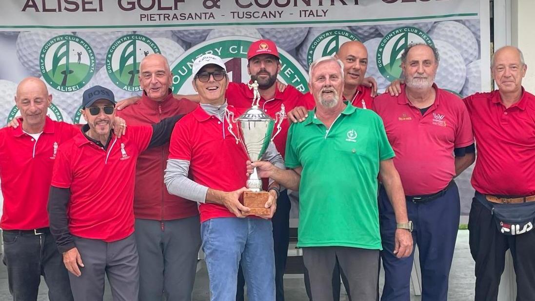 Golf Si tinge di rosso la 3ª edizione dell’Alisei Cup. Vince la squadra capitanata da Franco Vernacchia