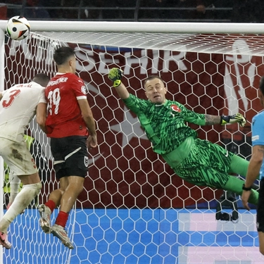 Austria-Turchia 1-2: la doppietta di Demiral e un super Gunok regalano a Montella i quarti