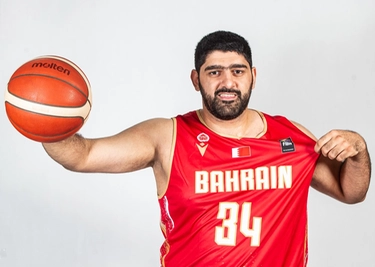 Ali Hasan, contro l’Italia è nata una leggenda: chi è il giocatore del Bahrain al Preolimpico di basket
