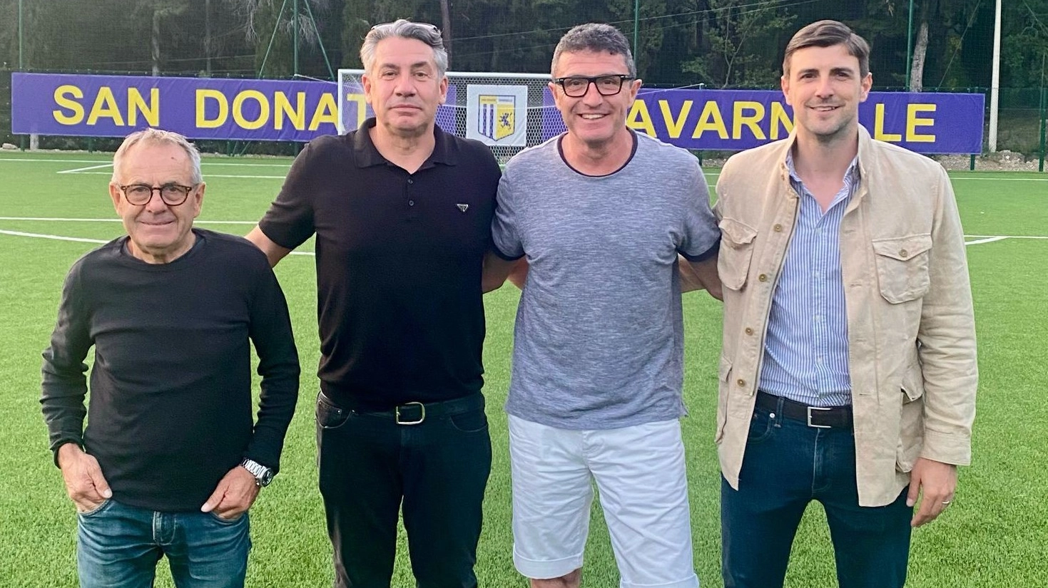 da sinistra il dirigente Rodani, il presidente Bacci, l'allenatore Bonuccelli e il direttore sportivo Ghinassi