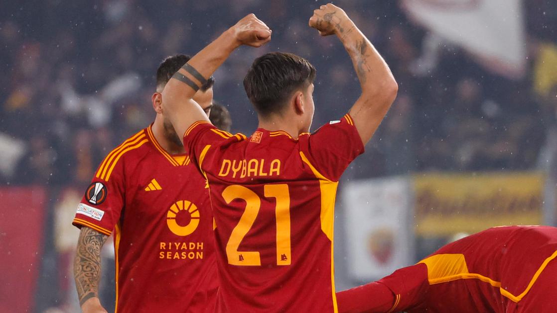 Roma Milan 2 1: Mancini e Dybala regalano la semifinale ai giallorossi