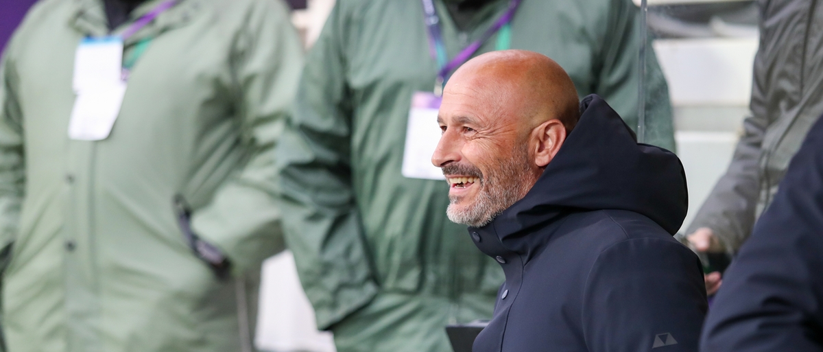 Fiorentina, Italiano come Prandelli: dopo il gol di Biraghi il bacio alla giornalista