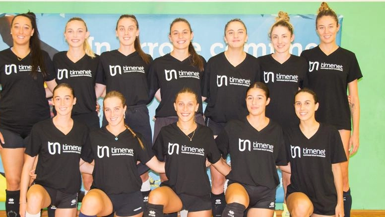 Sommario: Il weekend sportivo della pallavolo femminile e maschile in Toscana, con focus sulle partite e i pronostici delle squadre in campo. Arbitri e dettagli degli incontri.