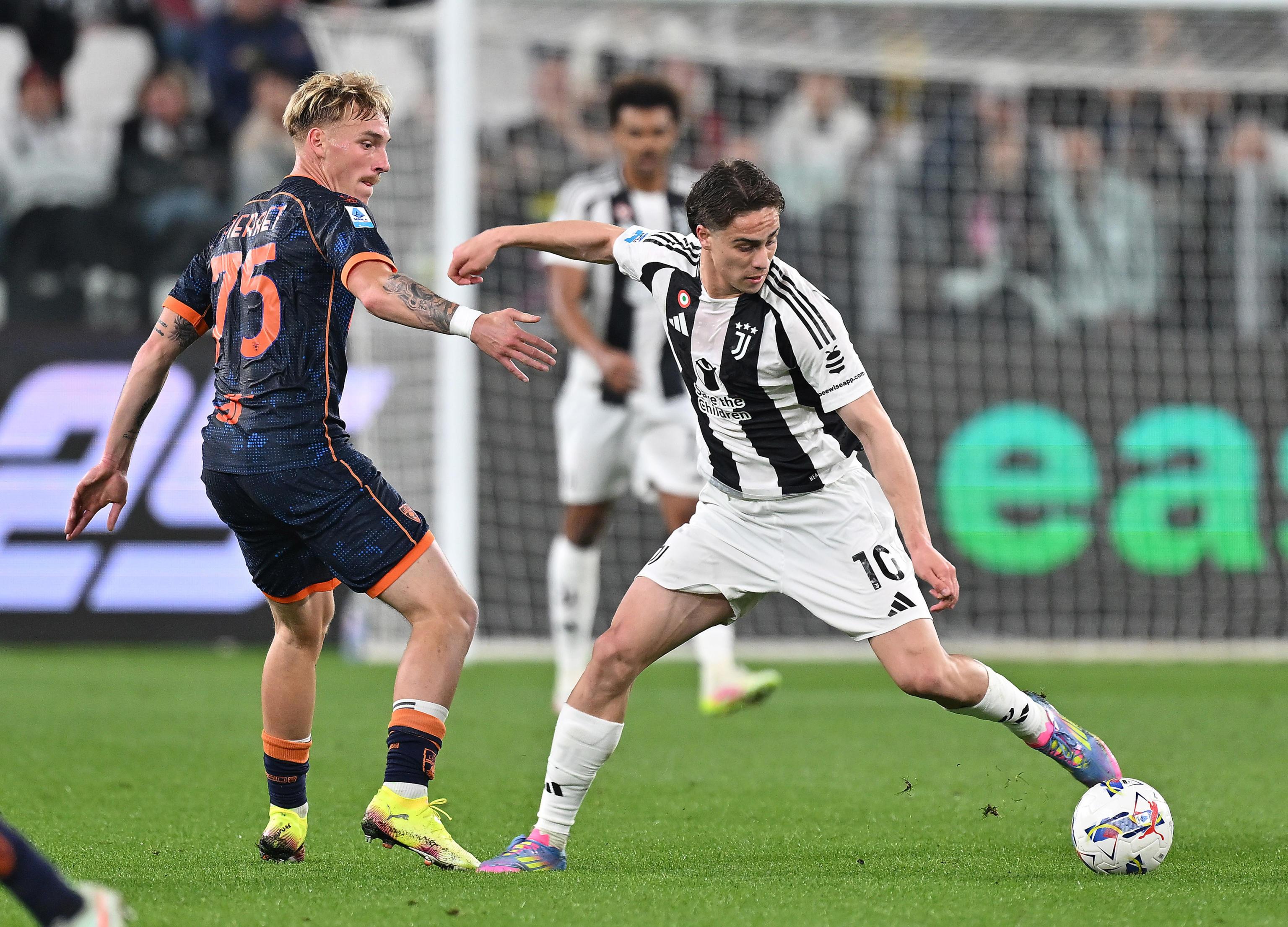 Juve, via al rinnovo di Yildiz. Capitolo Vlahovic: summit decisivo negli States Juve, via al rinnovo di Yildiz. Capitolo Vlahovic: summit decisivo negli States