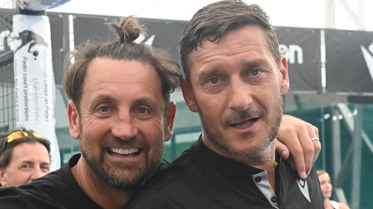 Totti, Vieri, Locatelli: una sfida stellare a colpi di padel