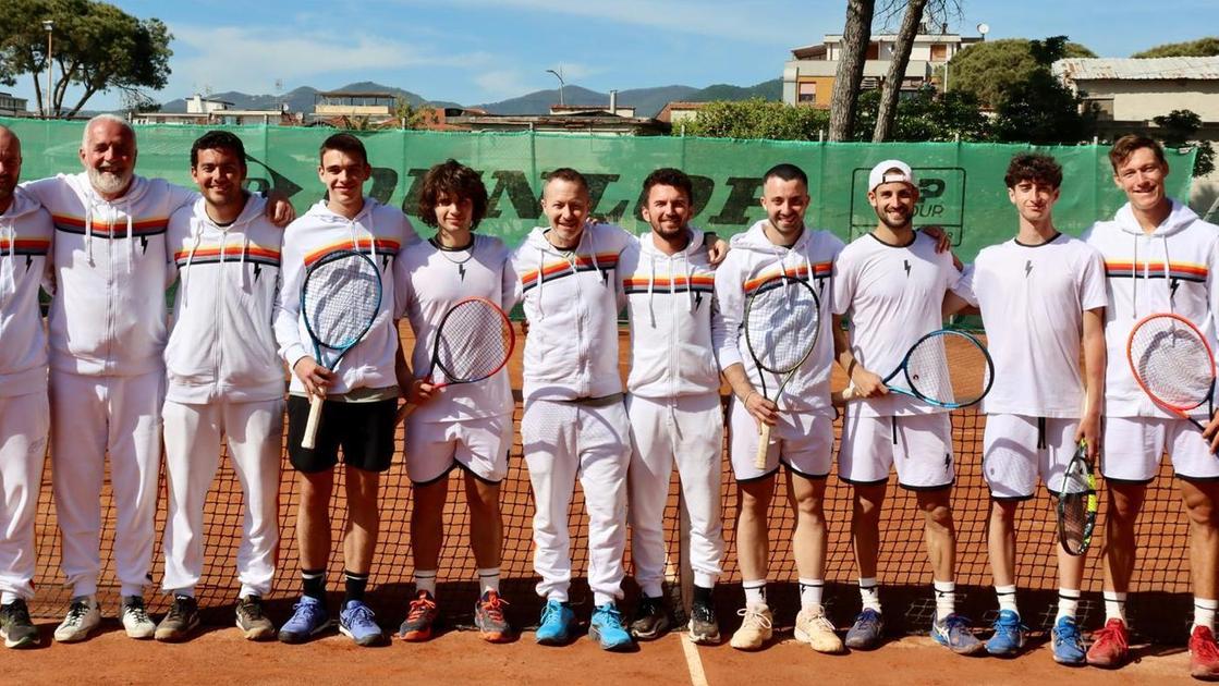 Tennis In Serie B2 battuto lo Sporting Castellazzo di Parma. Lo Junior Club Next Gen naviga a vele spiegate
