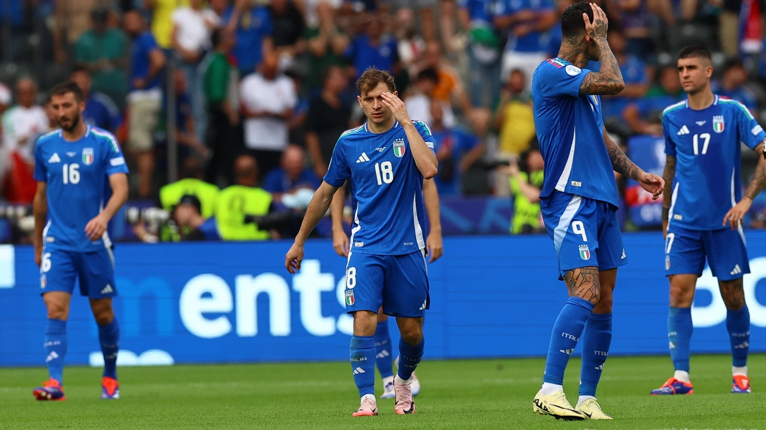 La delusione dei giocatori dell'Italia