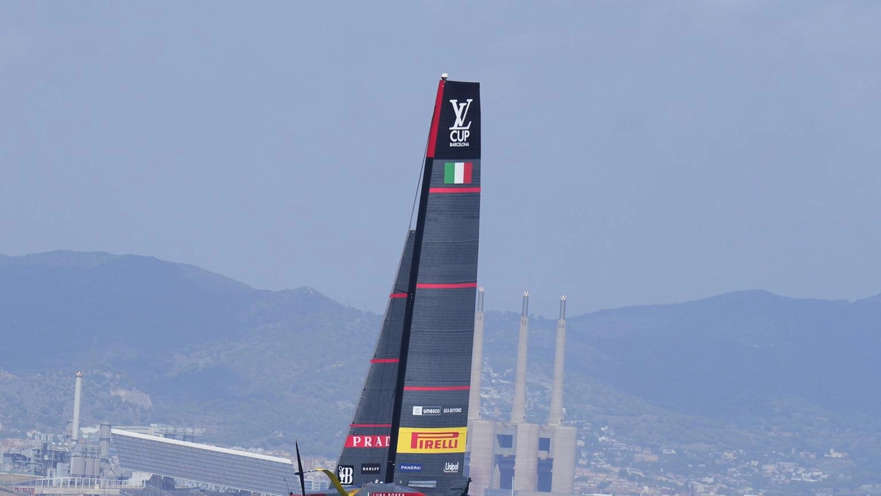 Nell'ultima giornata Round Robin per Vuitton Cup a Barcellona