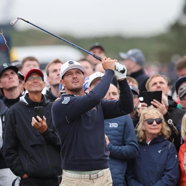 Trump: sul palco con lui anche il golfista DeChambeau