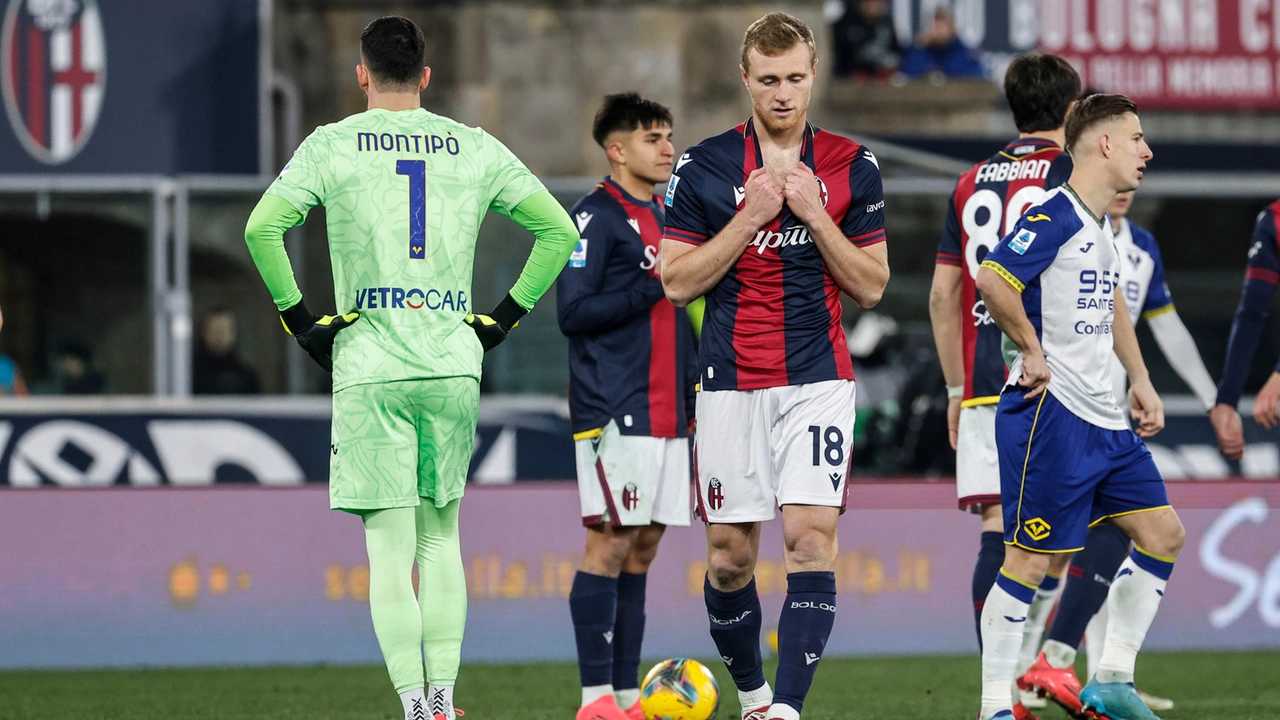 Pobega espulso lascia il Bologna in 10 a inizio secondo tempo contro il Verona