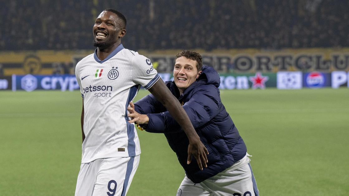 https://sport.quotidiano.net/image-service/view/acePublic/alias/contentid/ZDY0NDk0ZWUtMjVlZC00/0/inter-marcus-thuram-e-benjamin-pavard.jpeg?f=16:9&w=1200&h=630