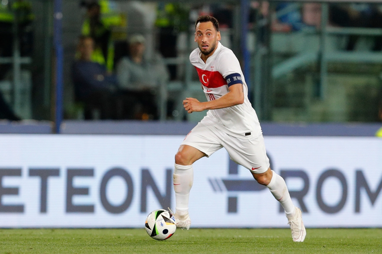 Hakan Calhanoglu