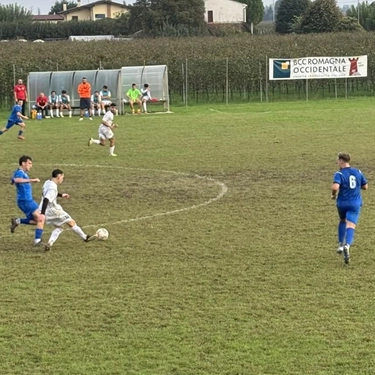 Calcio dilettanti: domani. La Valsanterno ospita la Centese per il salto