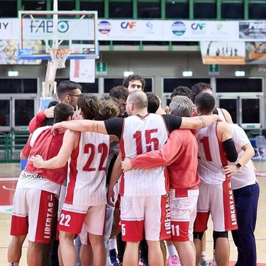 Basket - "DR1» maschile. La Libertas sfida i Lions. Match d’alta classifica. Domani a Montemurlo