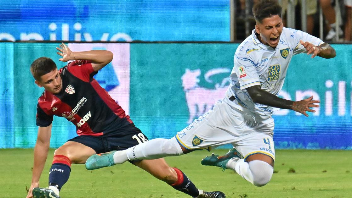 Carrarese, niente da fare con il Cagliari. Il sogno Coppa Italia finisce subito