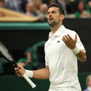 Wimbledon: Djokovic domina Rune in tre set