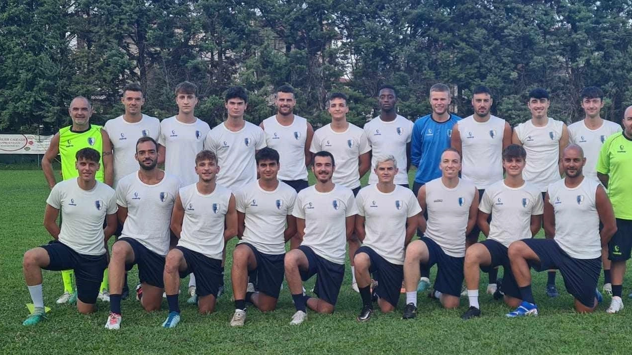 Nella giornata di oggi si disputano importanti match di calcio tra le squadre della Prima e Seconda categoria. Partite cruciali come Tavernelle-Avis Montecalvo e Nuova Real Metauro-Osteria Nuova promettono spettacolo e equilibrio. Il programma completo offre un'ampia scelta di sfide interessanti per gli appassionati del calcio dilettantistico.