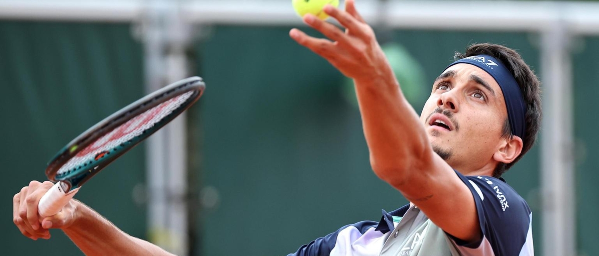 Wimbledon: Sonego batte Navone e va al secondo turno