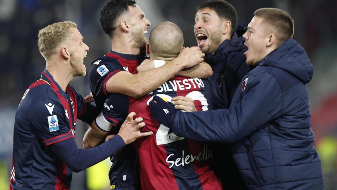 https://sport.quotidiano.net/image-service/view/acePublic/alias/contentid/ZTBkODY2NzQtYmQ0Mi00/0/de-silvestri-e-fabbian-da-applausi-e-il-bologna-vola-al-quinto-posto.jpeg?f=16:9&w=1200&h=630