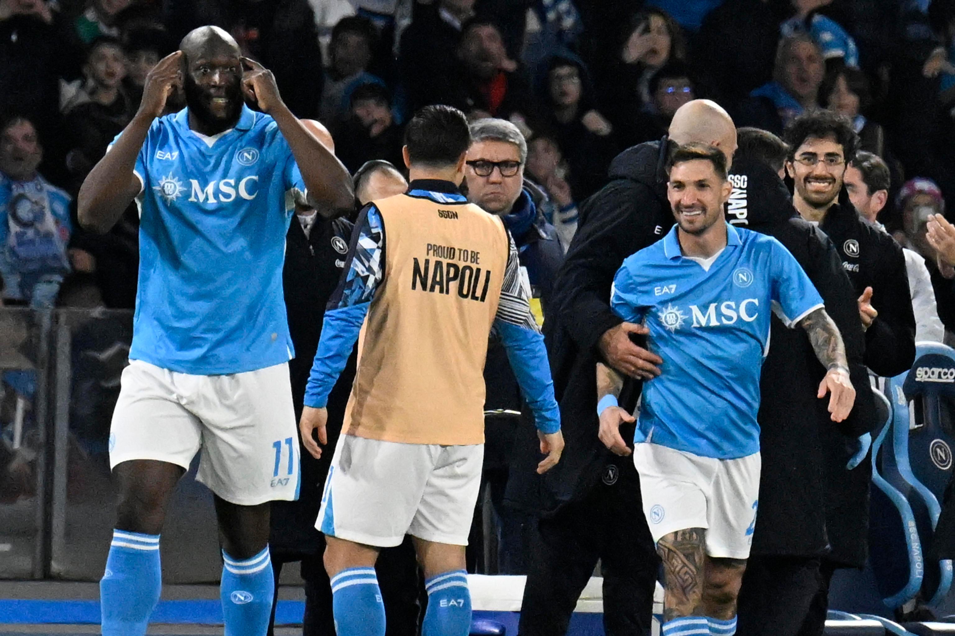 Il Napoli non molla l’Inter. Ma all