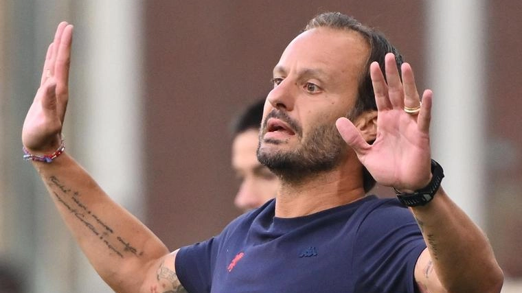 Alla ripresa il Bologna sarà in casa del Genoa. Tra crisi di gol e infortuni, entrambi gli allenatori cercano la svolta