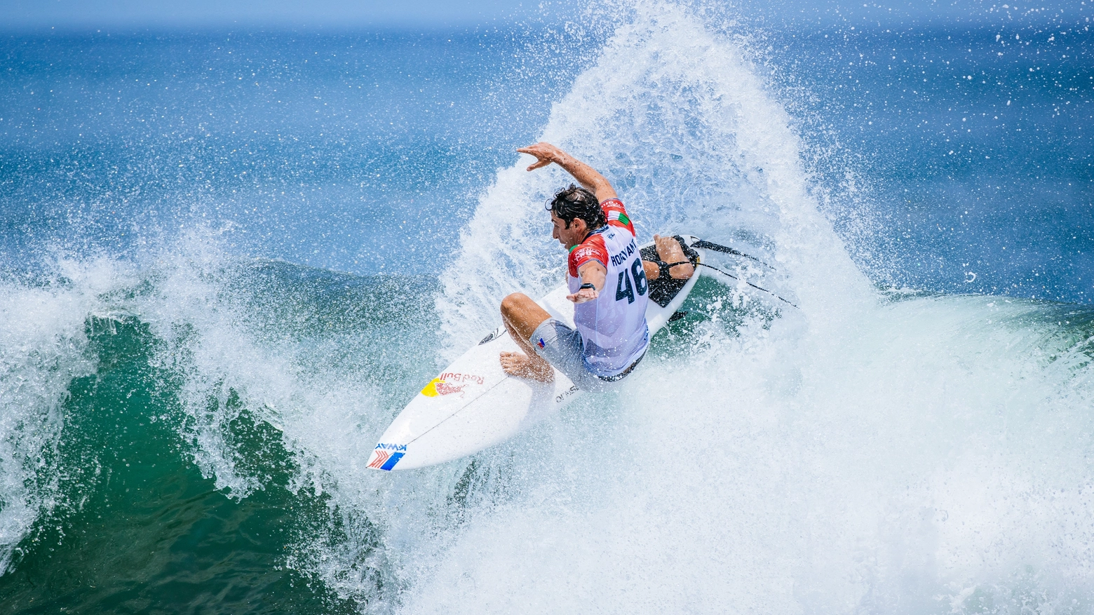 Il surfista Leonardo Fioravanti rappresenterà l'Italia alle Olimpiadi di Parigi 2024