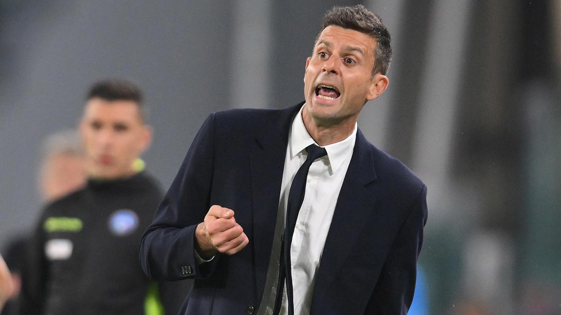 https://sport.quotidiano.net/image-service/view/acePublic/alias/contentid/ZTI4MmU0MjYtMTM0Zi00/0/thiago-motta.jpeg?f=16:9&w=1200&h=630