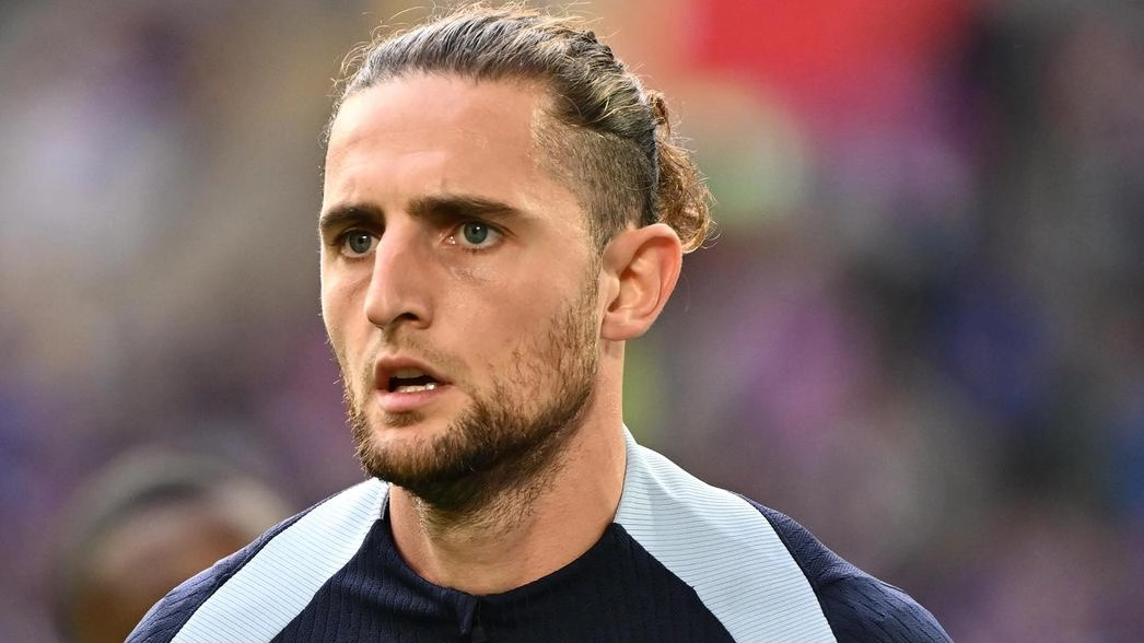 Sfuma l’interesse per Rabiot. Al centro Fonseca punterà sui giovani